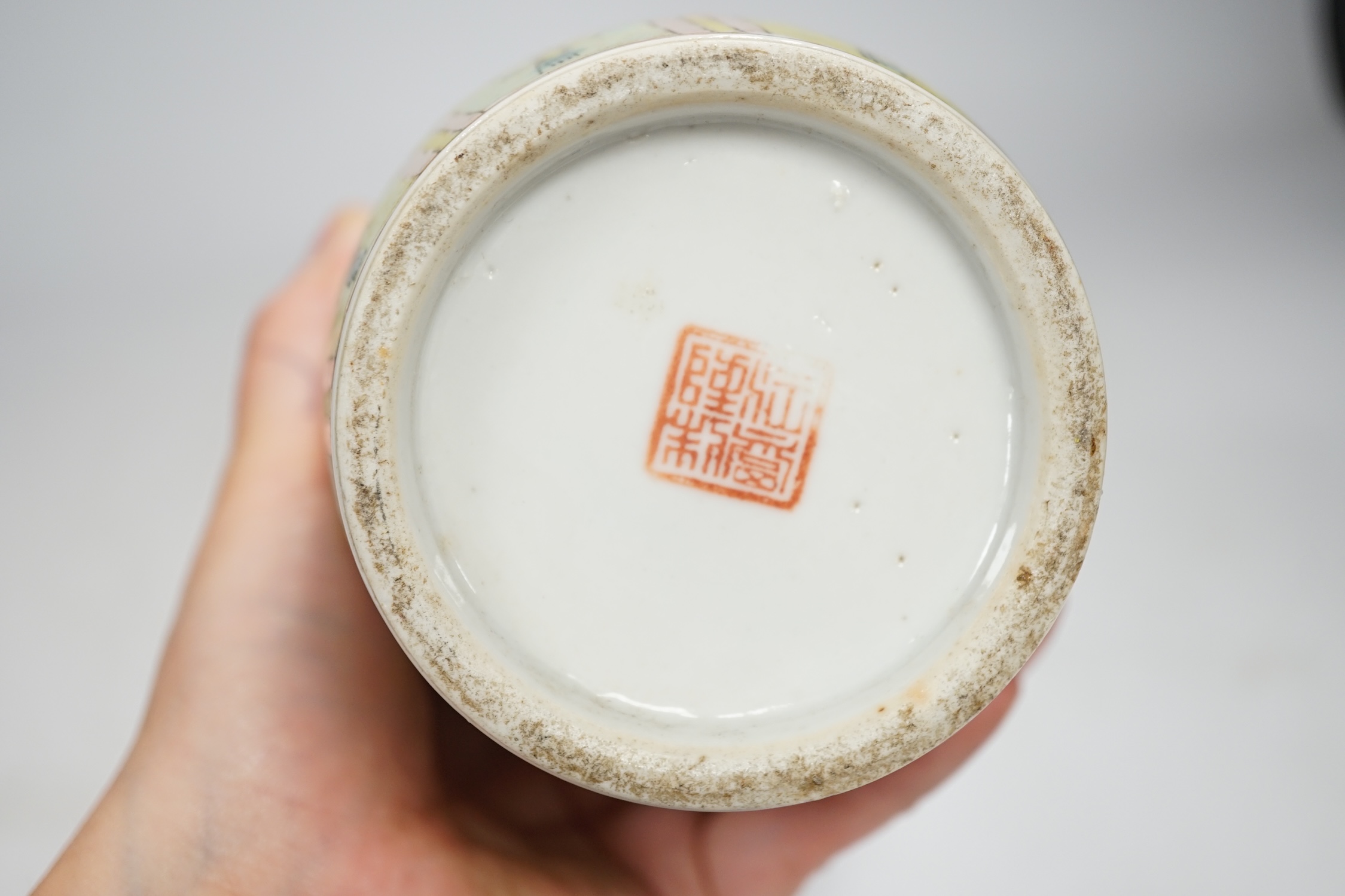 A 19th century Chinese vase, for the Malaysian Straits market, 25cm high. Condition - some minor chips to neck lip, fair